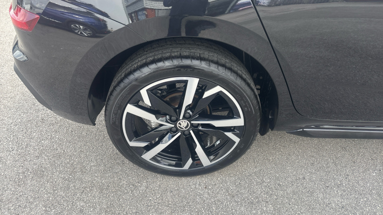 Skoda Kamiq 1.5 TSI Monte Carlo 5dr DSG Petrol Hatchback